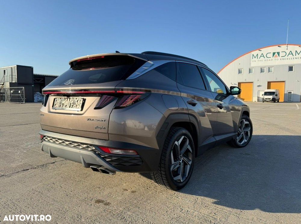 Hyundai Tucson 1.6 l 252 CP 4WD 6AT PHEV Premium - 13