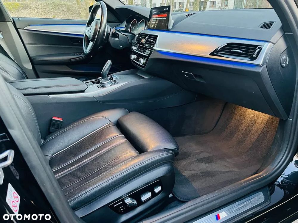 BMW Seria 5 520d xDrive M Sport sport - 13