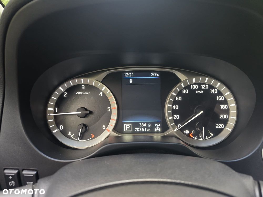 Nissan Navara - 12
