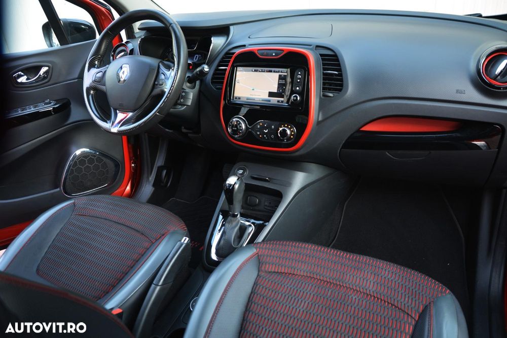 Renault Captur TCe 120 EDC Helly Hansen - 15