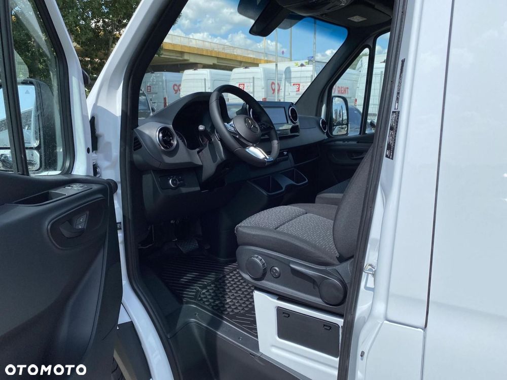 Mercedes-Benz Sprinter - 9