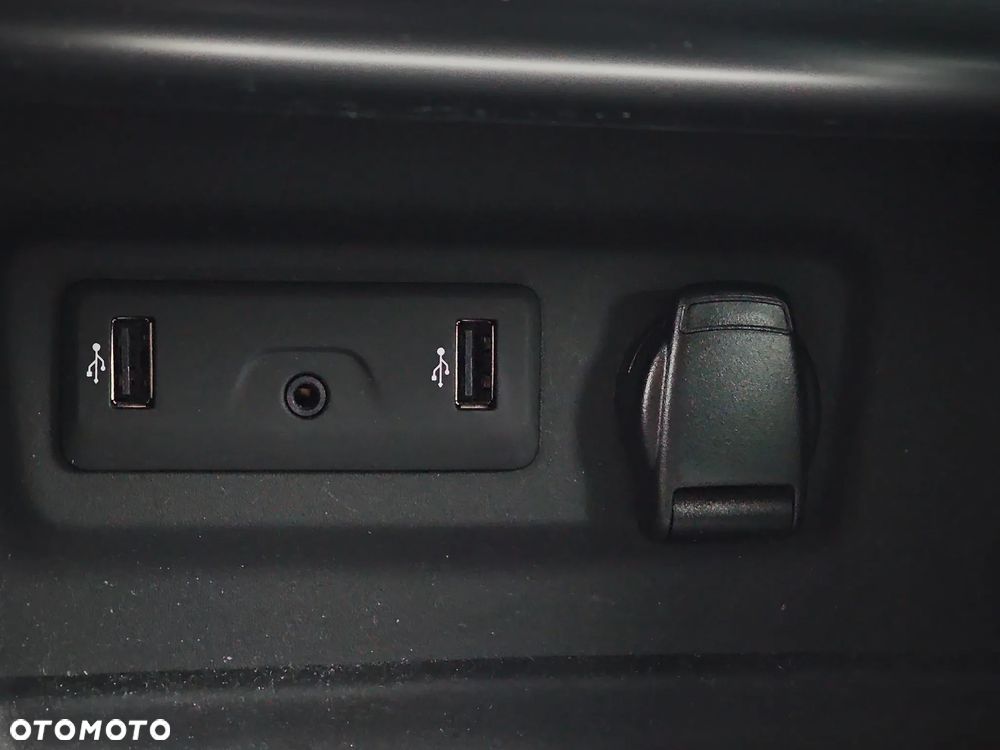 Renault Megane 1.3 TCe FAP GT Line - 23