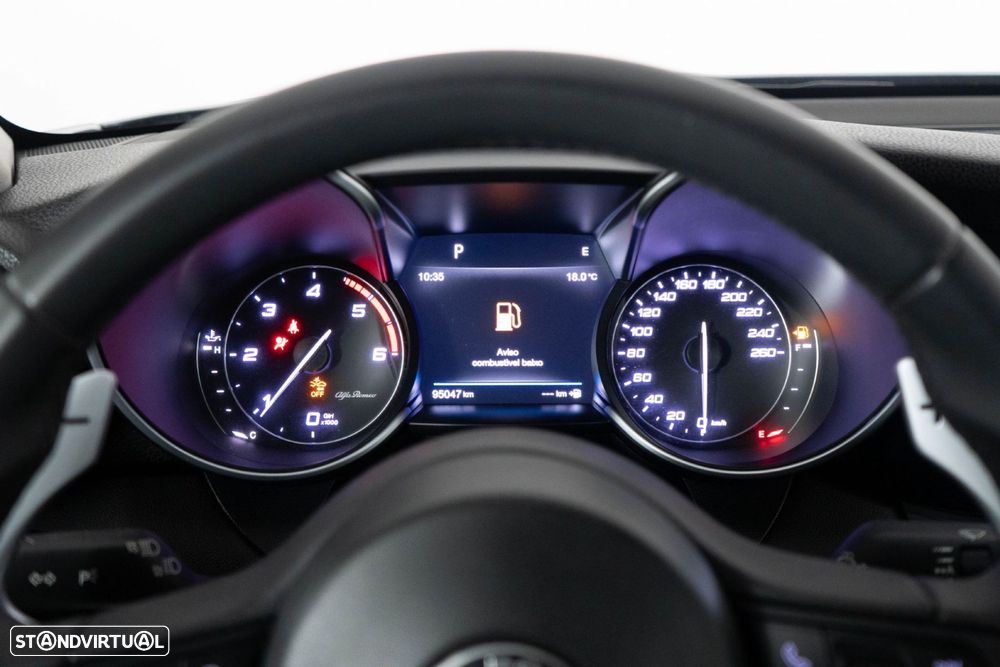 Alfa Romeo Giulia 2.2 D Super AT8 - 25