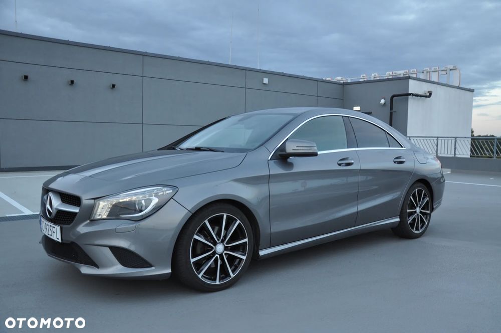 Mercedes-Benz CLA 180 BlueEffICIENCY Edition - 5