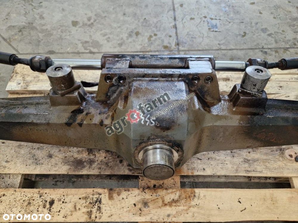 Przedni most Massey Ferguson 5445 720/520 - 3