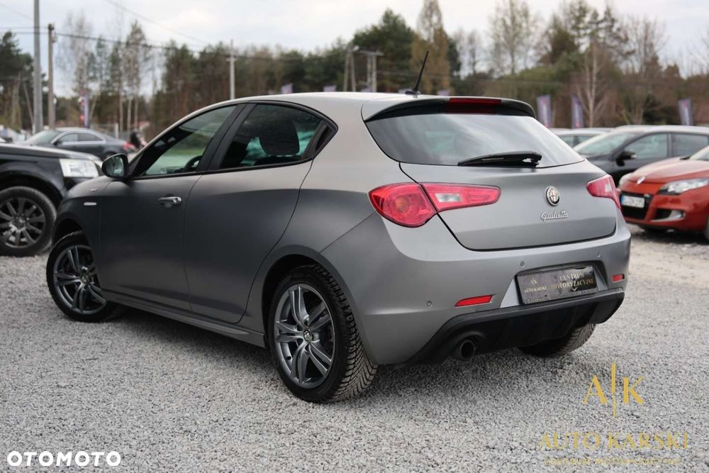 Alfa Romeo Giulietta - 6