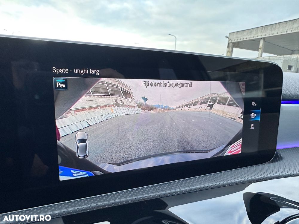 Mercedes-Benz A 200 7G-DCT AMG Line Advanced Plus - 14