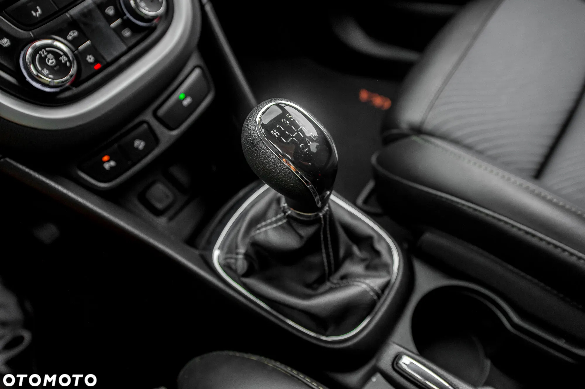 Opel Mokka 1.4 T Cosmo - 32