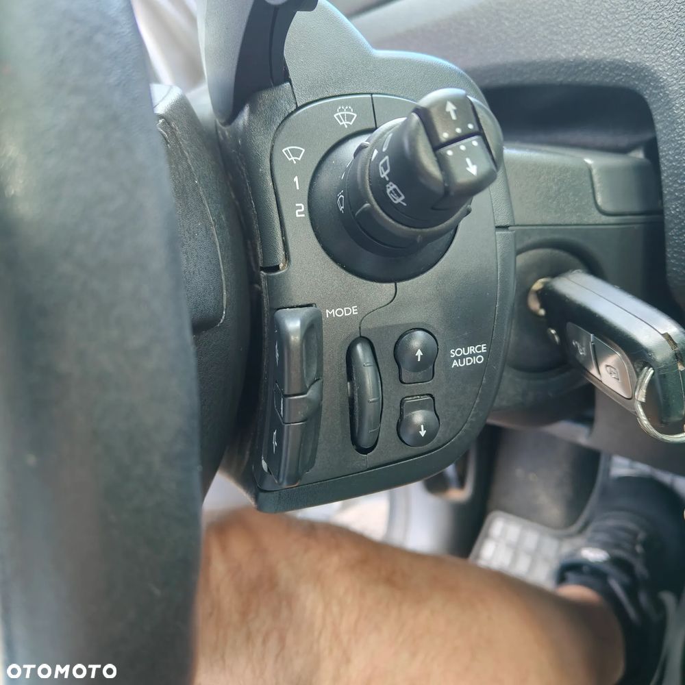 Renault Modus Grand 1.6 16V ESP Limited - 24