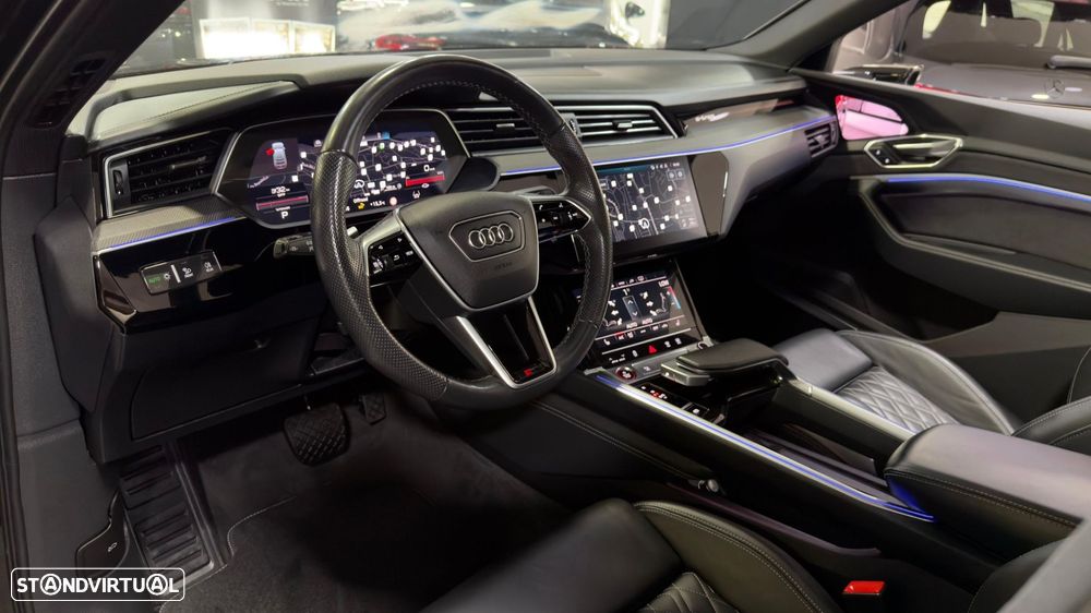 Audi e-tron Sportback S quattro - 25