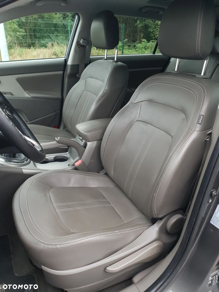 Kia Sportage 2.0 CRDI L 4WD - 19