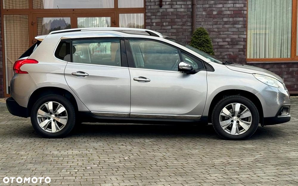 Peugeot 2008 - 5