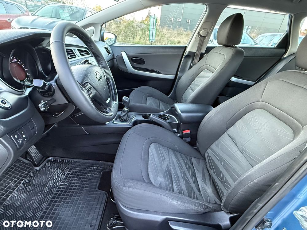 Kia Ceed 1.4 CVVT - 21