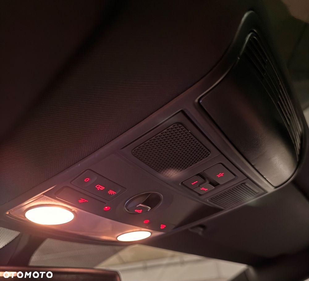 Volkswagen CC 2.0 TDI DPF BMT 4Mot DSG - 28