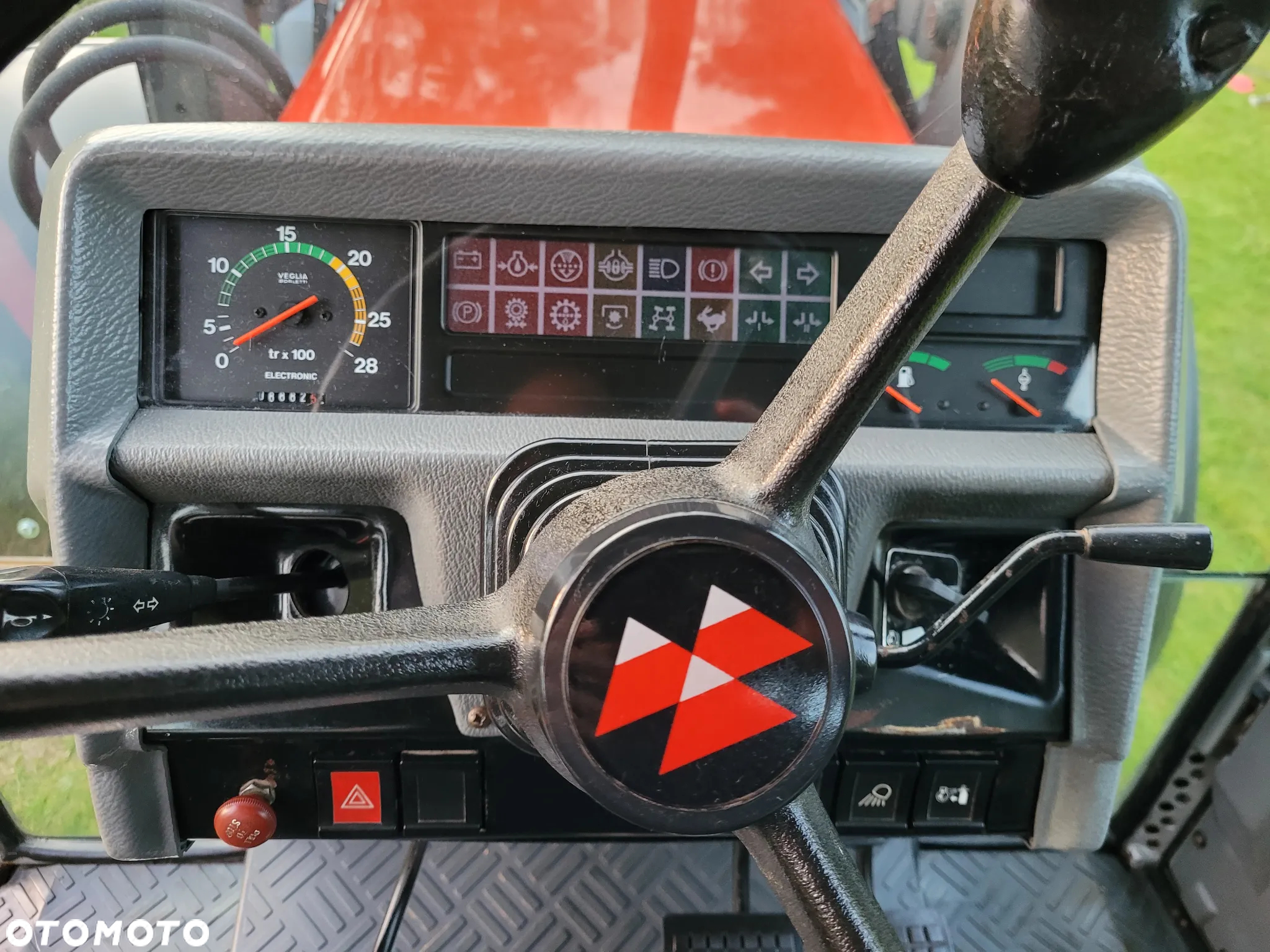Massey Ferguson 3080 - 24