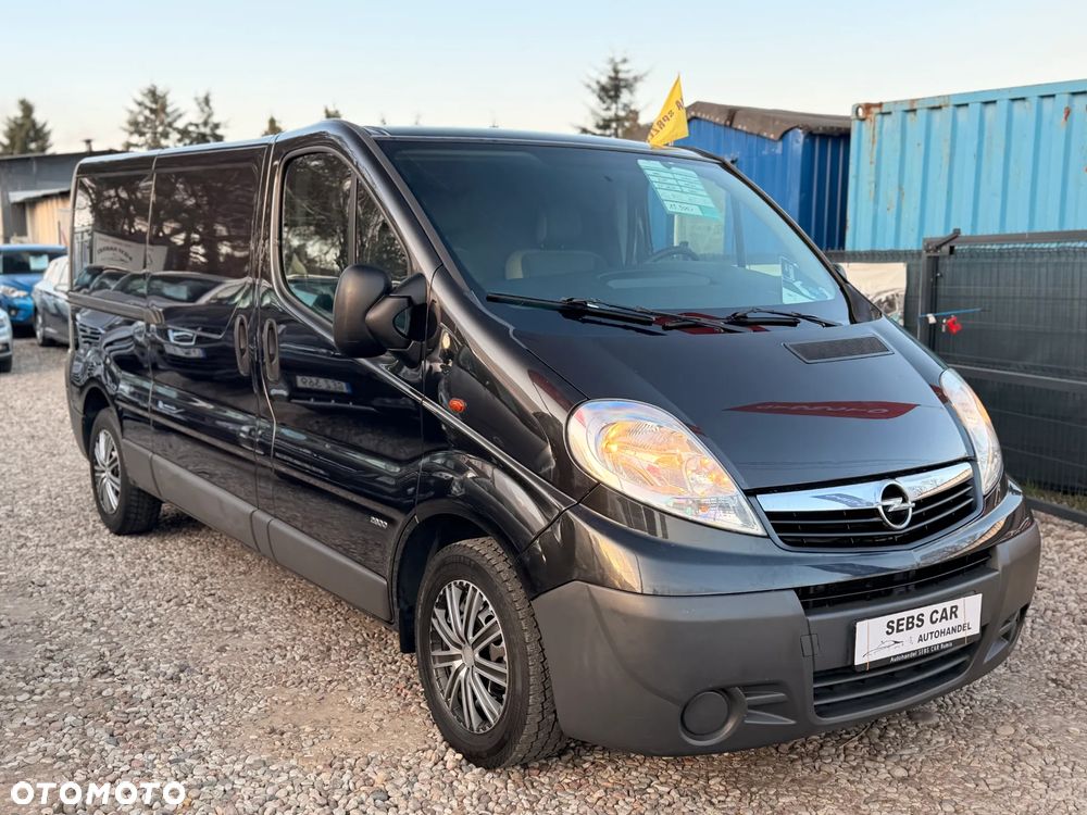Opel Vivaro - 2
