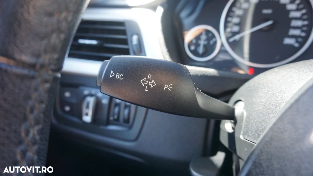 BMW Seria 3 318d Aut. Blue Performance - 20