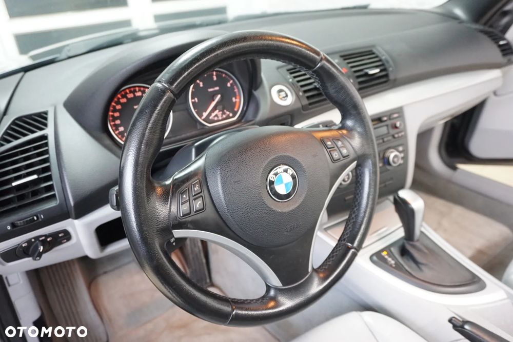 BMW Seria 1 120d - 19