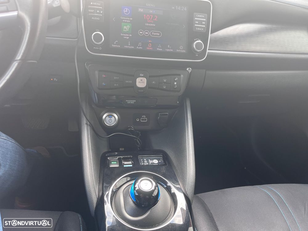 Nissan Leaf N-Connecta - 7