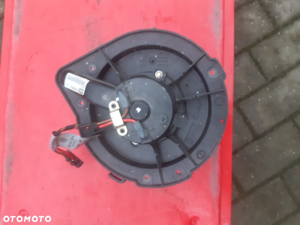 Silnik dmuchawy pod klimatyzacje VW T4 7D0971176A - 3