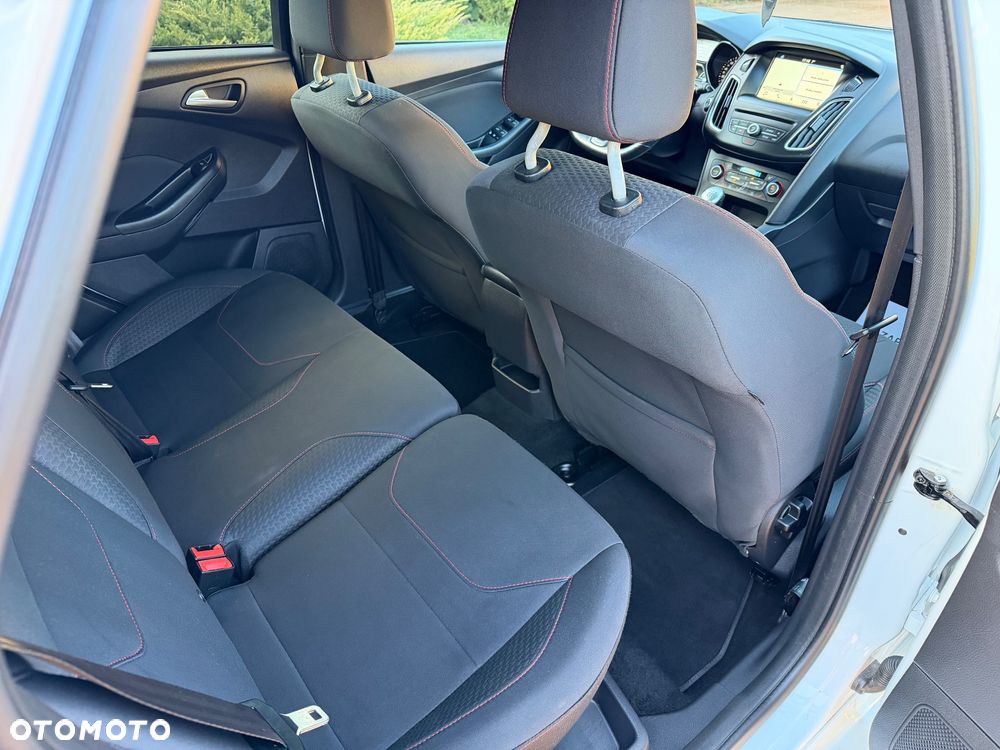 Ford Focus 1.0 EcoBoost ST-Line ASS - 18