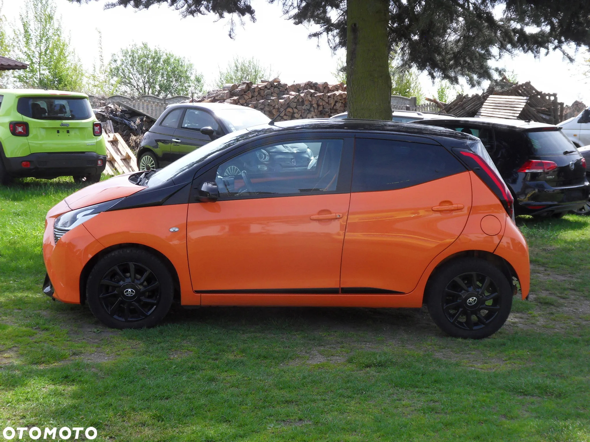 Toyota Aygo x-play connect - 2