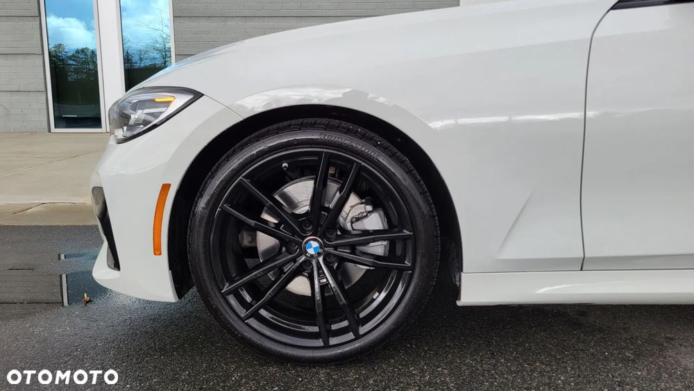 BMW Seria 3 - 18