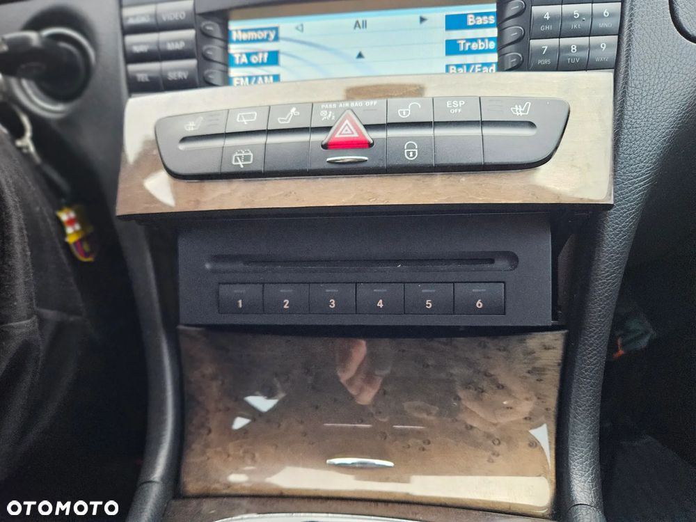 Mercedes-Benz Klasa E 320 CDI Avantgarde - 13