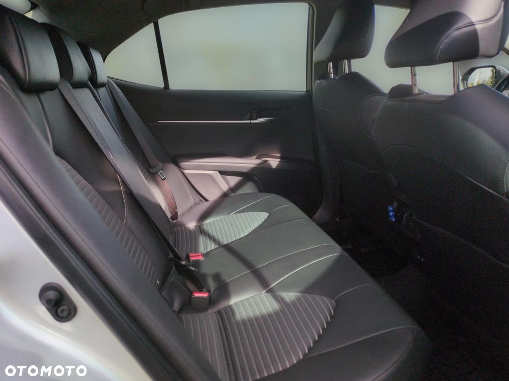 Toyota Camry 2.5 Hybrid Prestige CVT - 10