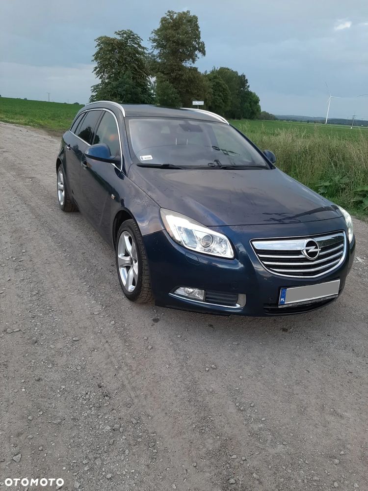 Opel Insignia 2.0 CDTI Sports Tourer - 1