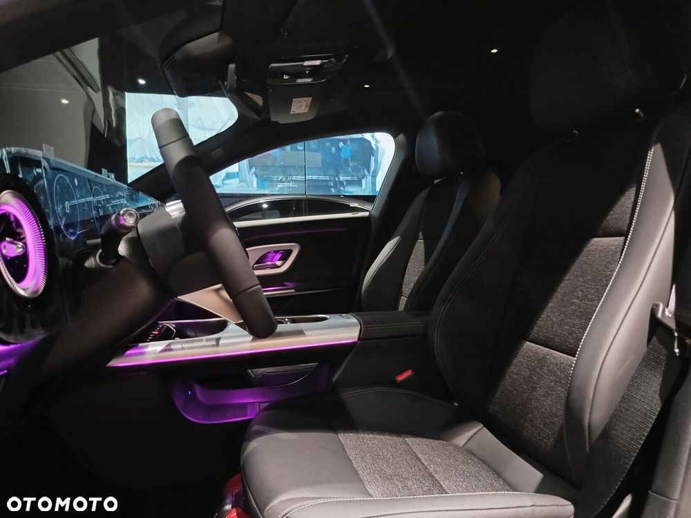 Mercedes-Benz CLA - 22