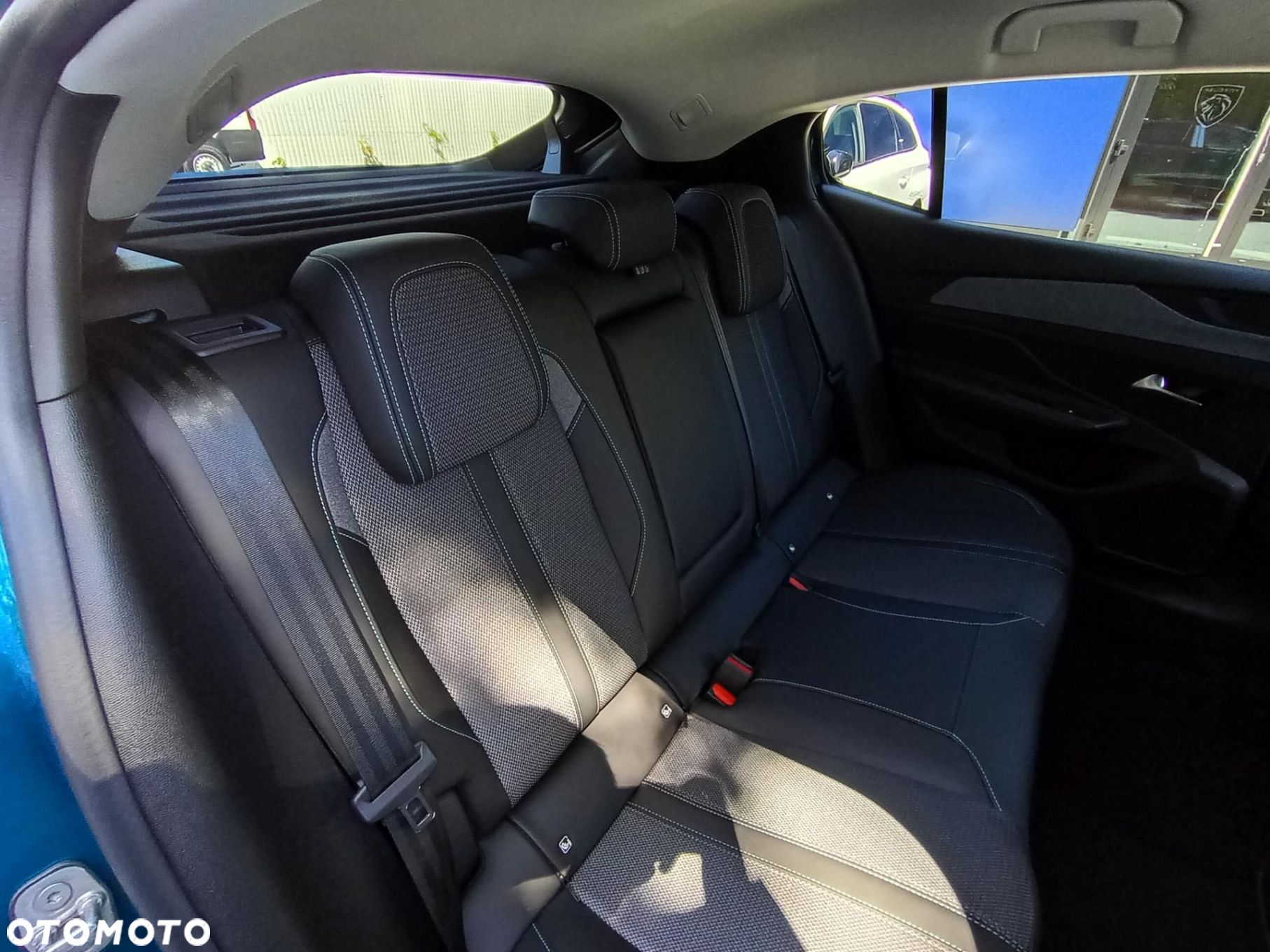 Peugeot 408 - 22