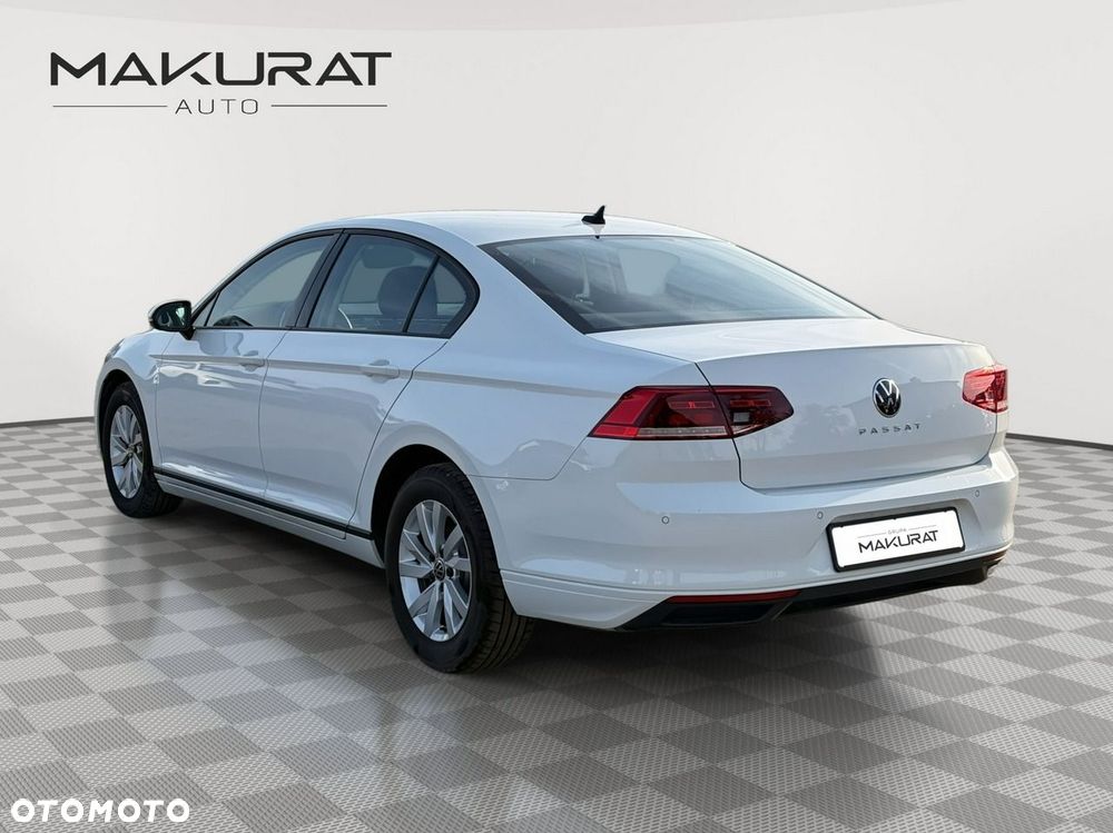 Volkswagen Passat 1.5 TSI EVO Essence DSG - 4