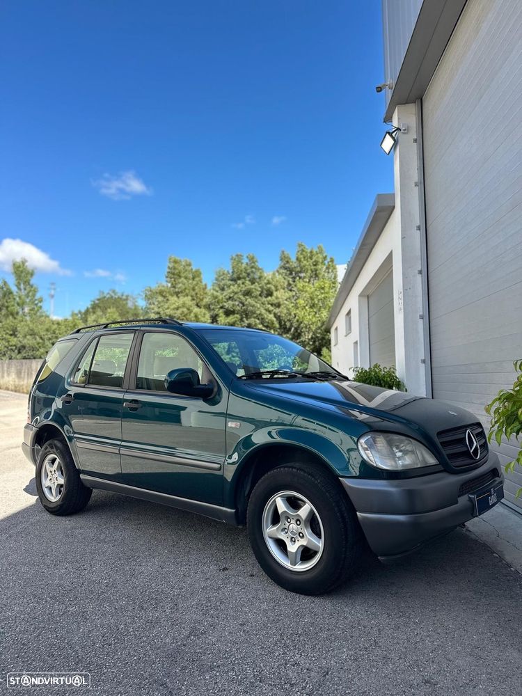 Mercedes-Benz ML 320 Standard - 18