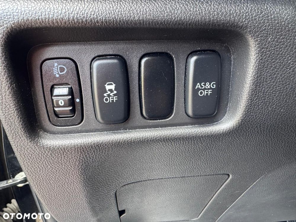 Mitsubishi ASX - 32