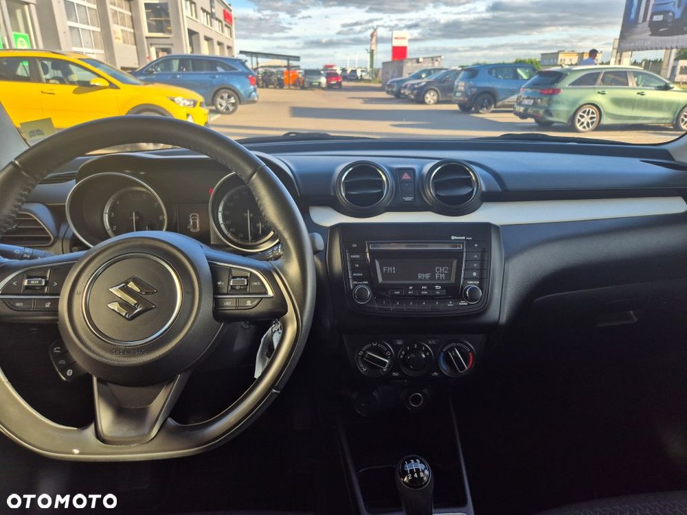 Suzuki Swift 1.2 Dualjet SHVS Premium - 19