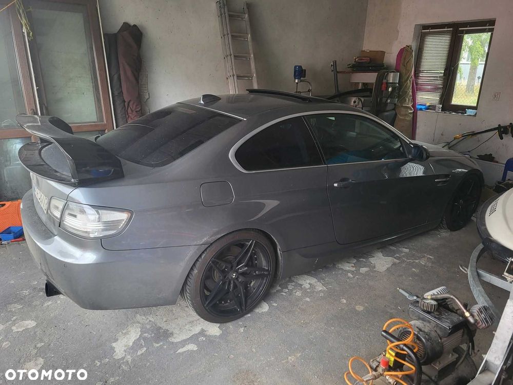 Spoiler Bmw E92 E90 Dokładka Skrzydło Duże Gt CLASS Czarny Połysk - 3
