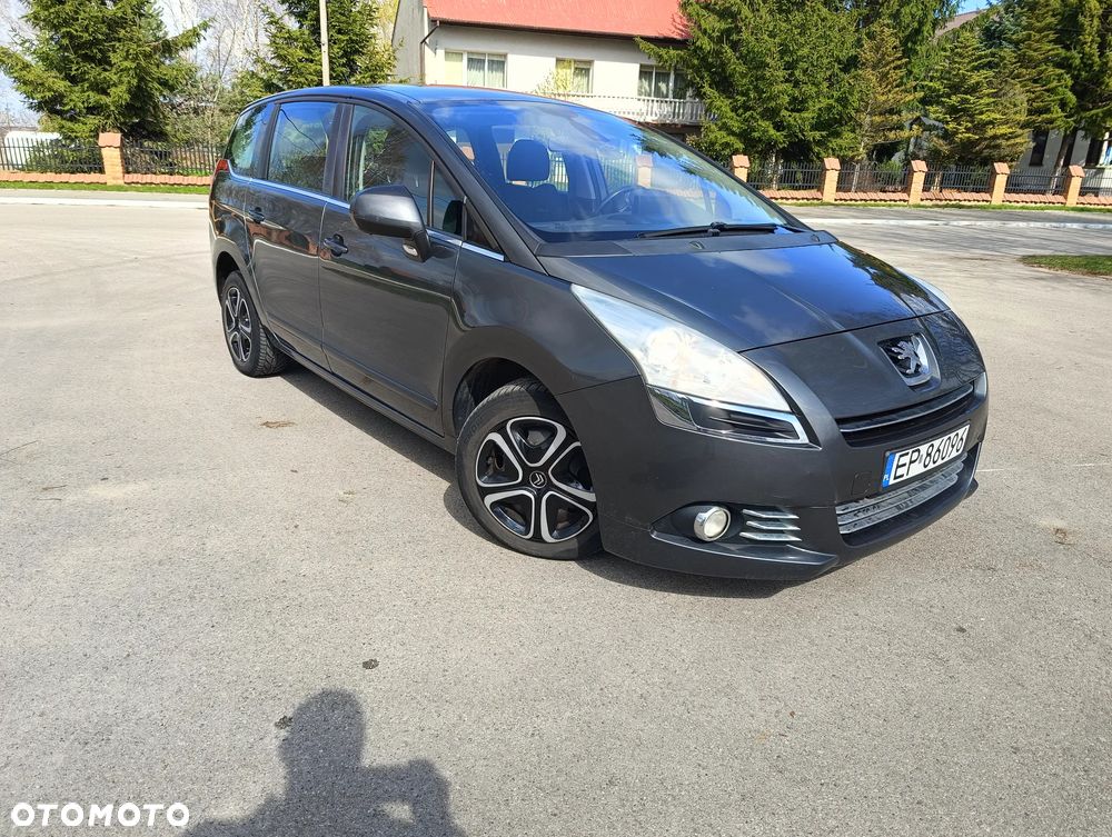 Peugeot 5008 1.6 HDi Premium - 1