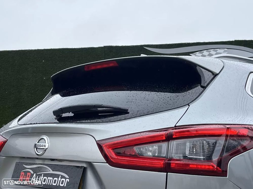 Nissan Qashqai 1.5 dCi N-Connecta Led - 9