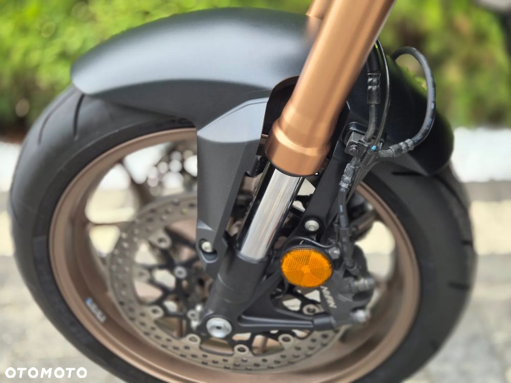 Honda CB - 20