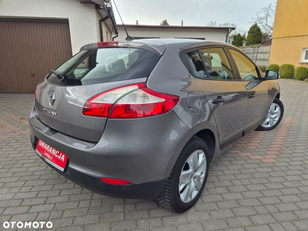 Renault Megane 1.6 16V 110 TomTom Edition - 7