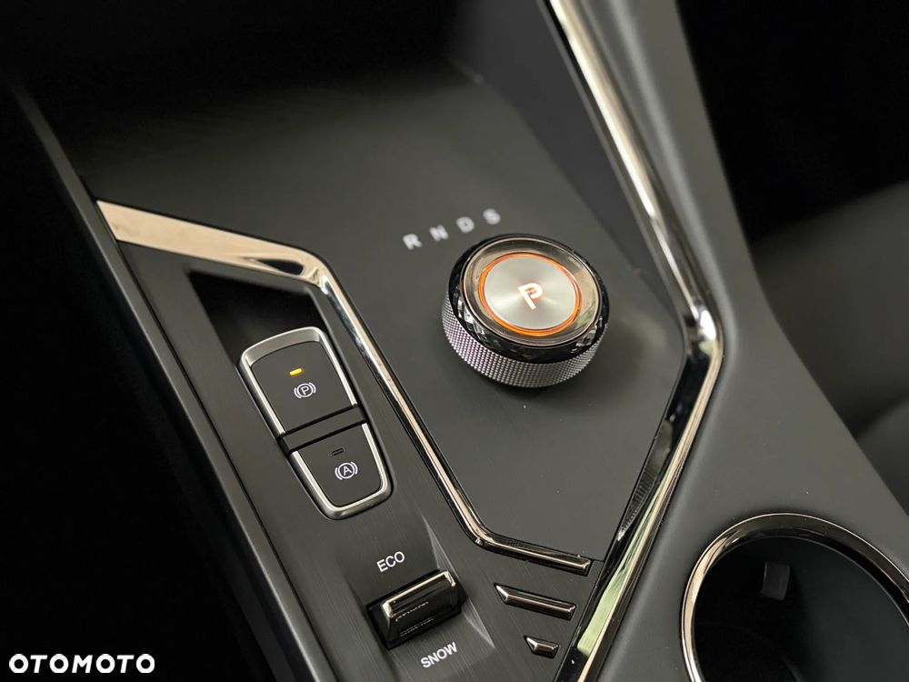 JAC JS8 PRO 7os - 16