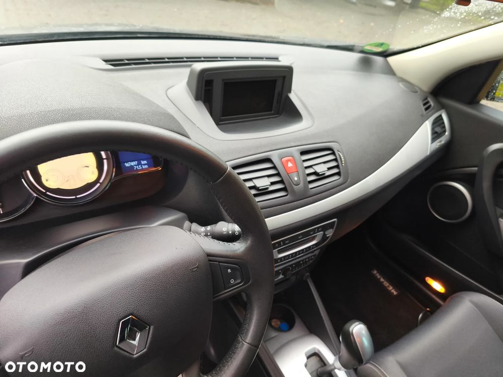 Renault Megane 2.0 16V Privilege CVT - 12