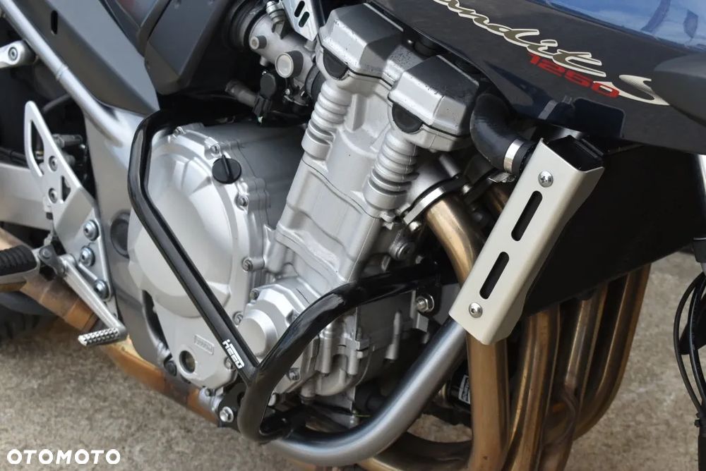 Suzuki Bandit - 36