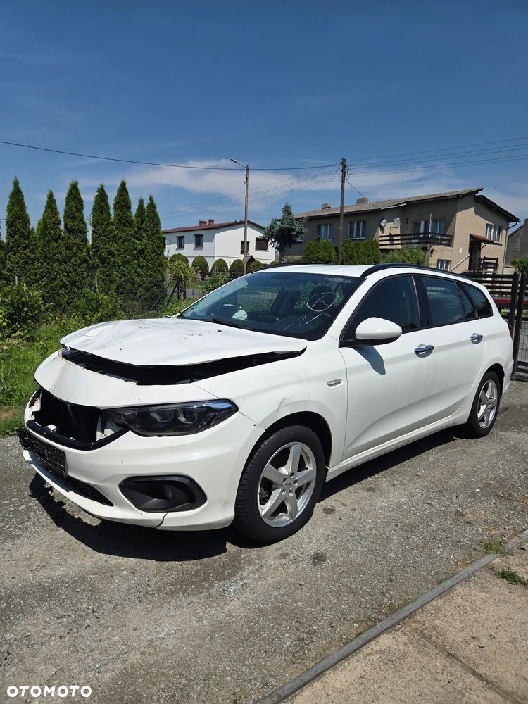 Fiat Tipo - 1