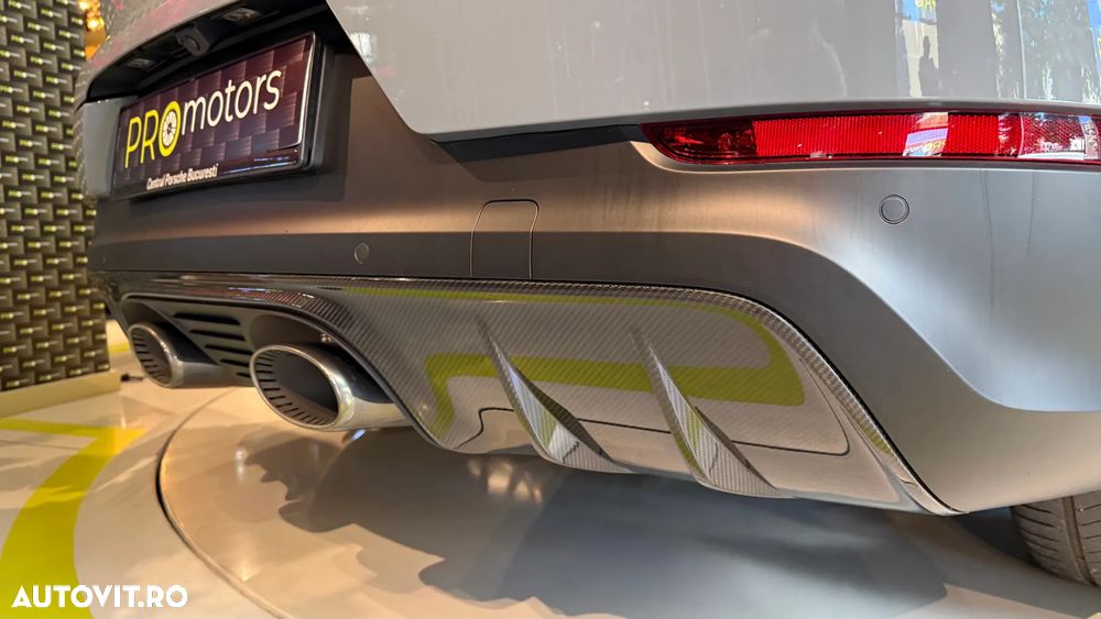 Porsche Cayenne Coupe GTS Tiptronic S - 6