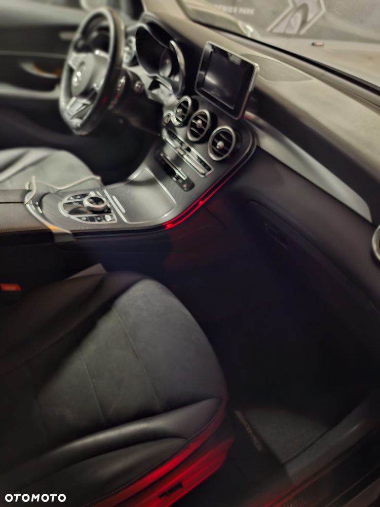 Mercedes-Benz GLC - 7