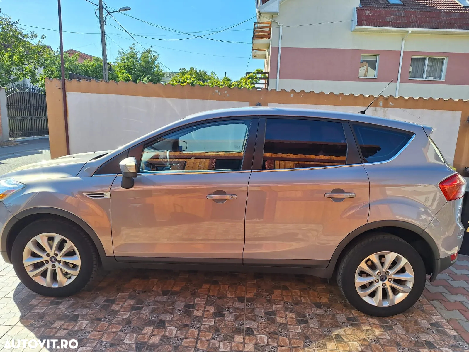 Ford Kuga 2.0 TDCi 4WD Powershift Titanium - 6