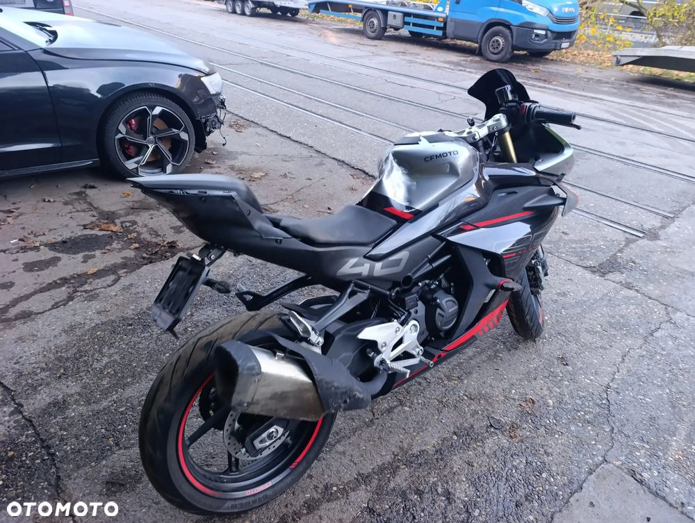 CFMoto 450SR - 3