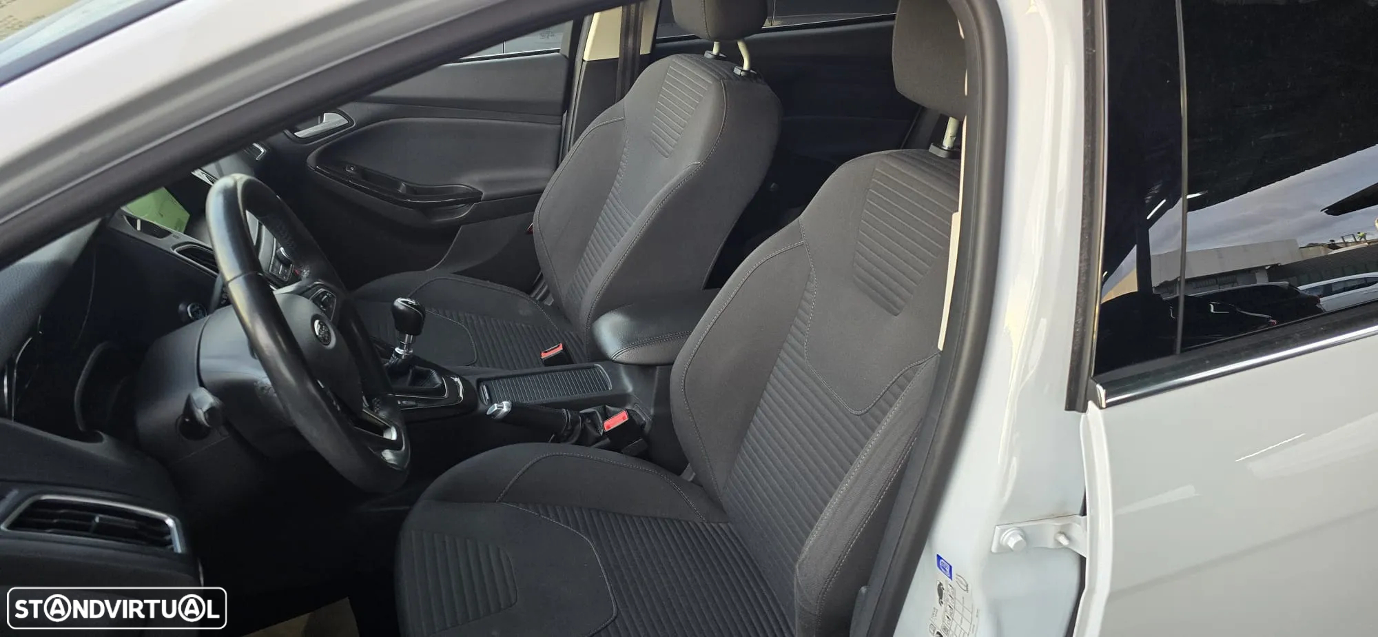 Ford Focus SW 1.5 TDCi Titanium - 10
